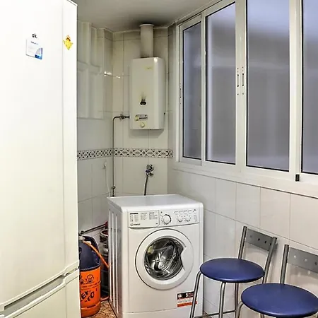 Ritual Sevilla, Piedra Preciosa דירה